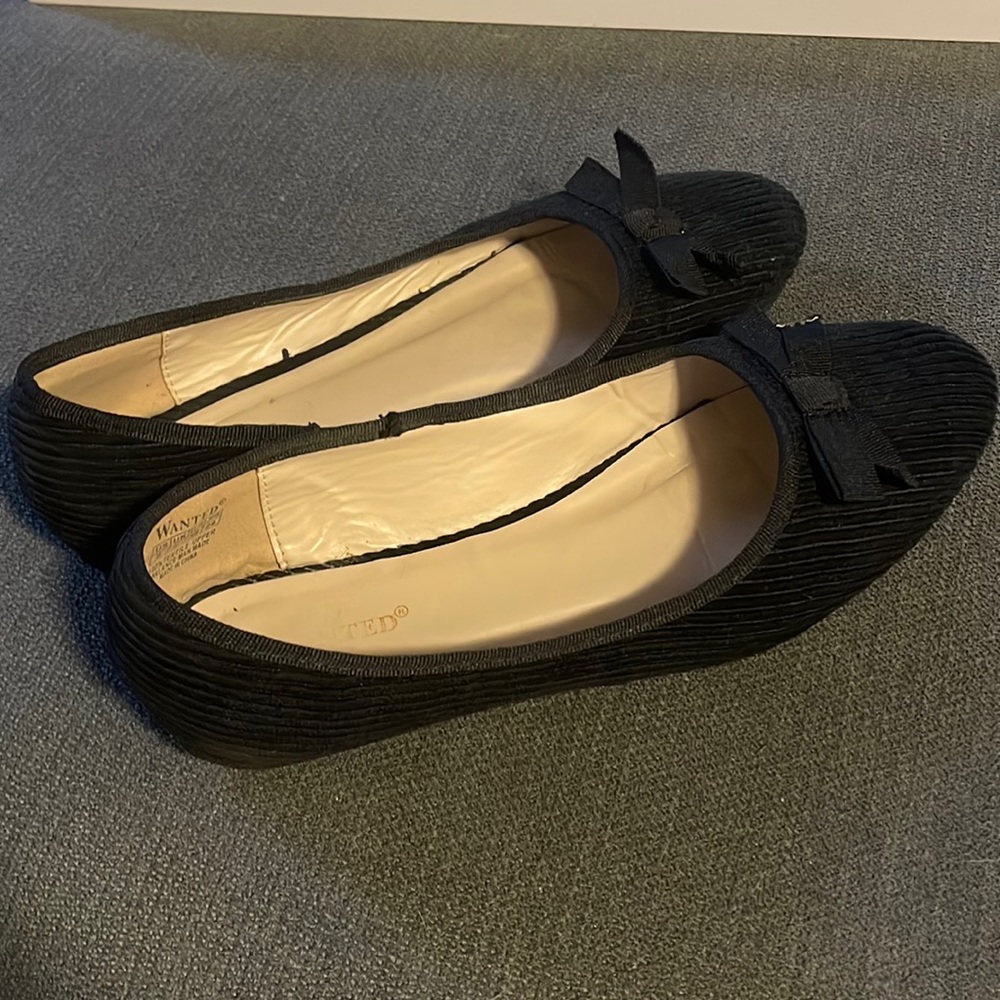 Black flats